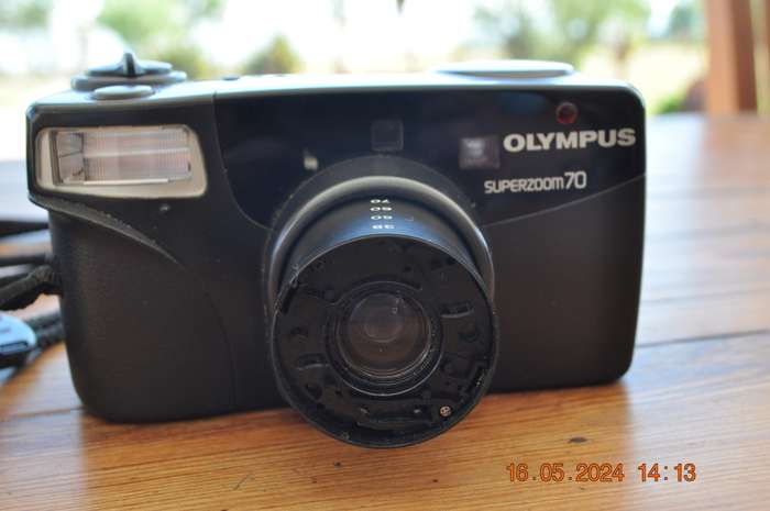 Olympus 35mm Film Cameras For Parts