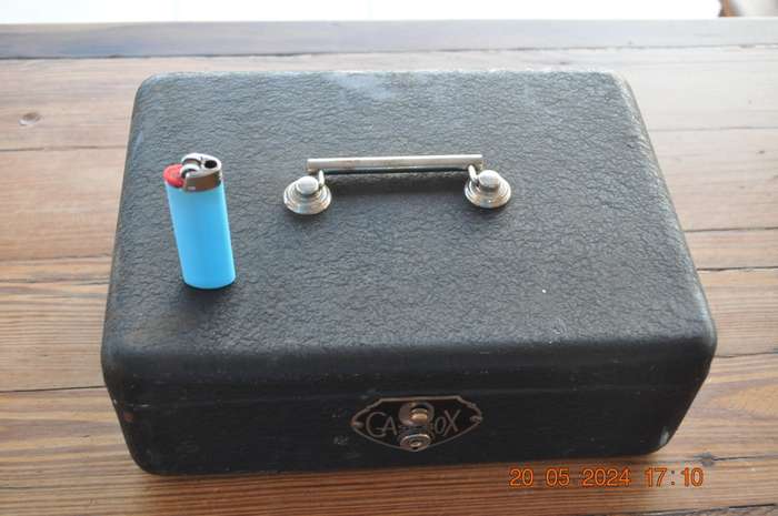 Vintage Metal Cash Box
