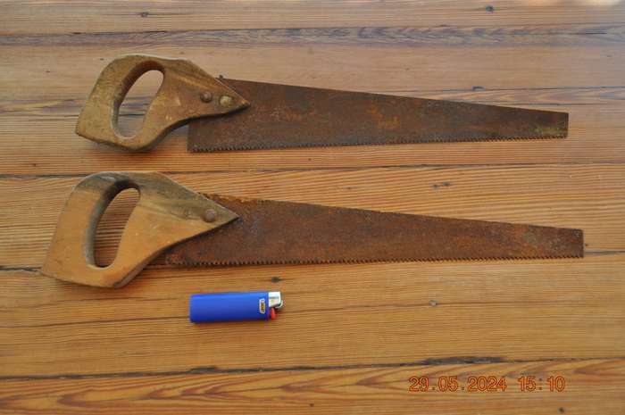 Vintage Hand Saws Rusted