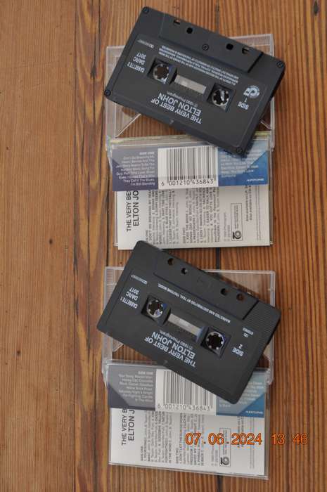 Elton John - The Very Best Of (2 Cassettes)