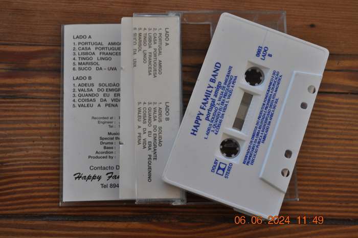 Happy Family Band - Portugal Amigo (Cassette)