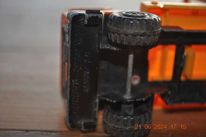 Vintage Matchbox Super Kings Bedford Skip Truck
