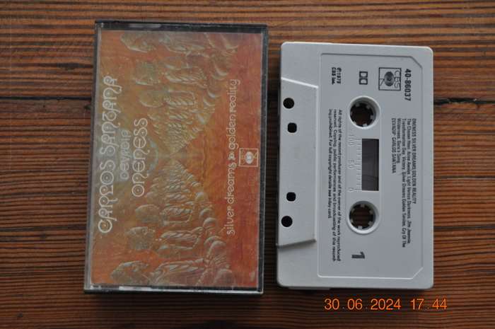 Carlos Santana - Devadip : Silver Dreams Golden Reality (Cassette)