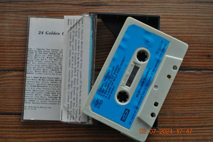 24 Golden Oldies - Vol 2 : Various (Cassette)