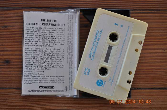 Creedence Clearwater Revival - The Best Of (Cassette)