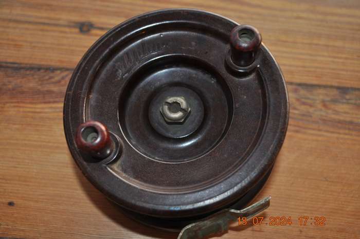 Vintage Alpha Bakelite Fishing Reel
