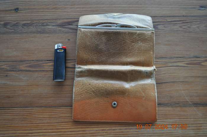 Vintage Purse Genuine Hide