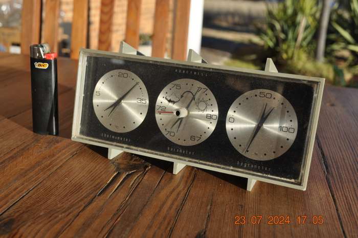 Vintage Honeywell Desk Weather Station