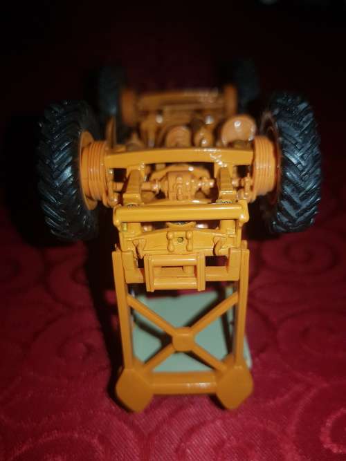 Renault Ergos /  Allis-Chalmers  /  Latil