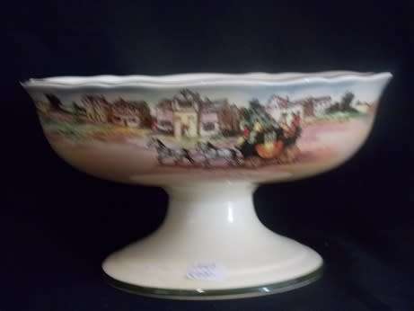 Royal Doulton Fruit Bowl Old English Coaching Scenes