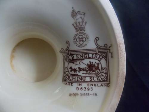 Royal Doulton Fruit Bowl Old English Coaching Scenes