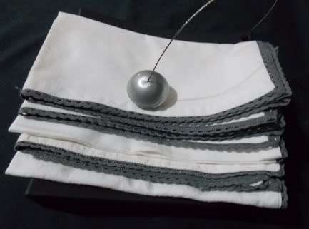 Stylish Weighted Napkin Holder with Linen Napkins