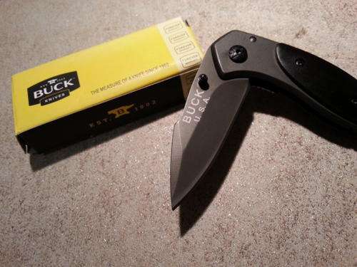 R1 CRAZY AUCTION NO RESERVE BUCK USA POCKET KNIFE ( WHAT A BARGAIN)