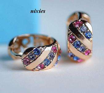 ADORABLE MULTI-COLOR CRYSTAL HUGGIES