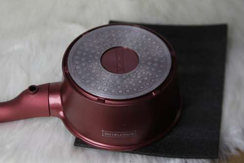 Royalty Line 16cm Marble Coating Sauce Pan- BURGUNDY (Second hand)