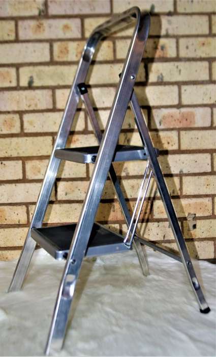 COLOMBO FACTOTUM 2 STEP LADDER