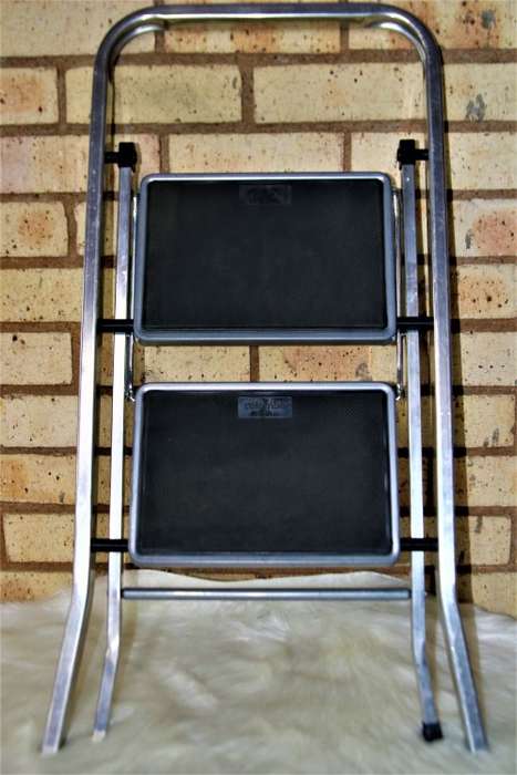 COLOMBO FACTOTUM 2 STEP LADDER