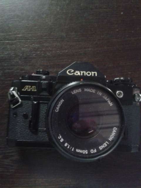 CANON A-1 50 MM IN GOOD CONDITION