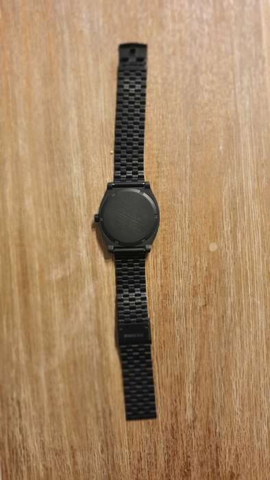 Nixon Time Teller