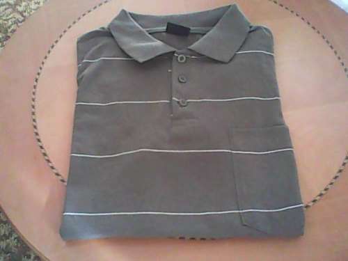 LIGHT BROWN GOLF T SHIRT - NO BOUNDARIES - GOOD - SIZE M