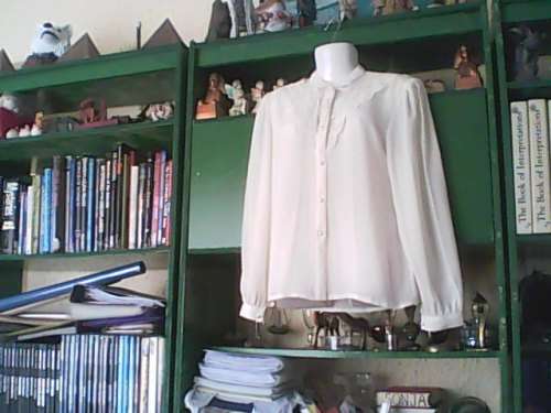 SHEER VINTAGE  LIGHT CREAM AND LACE LONG SLEEVED BLOUSE - SIZE 12 - VERY GOOD CONDITION