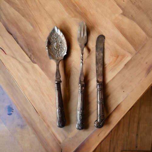 Rare vintage collectors Hallmark Silver single utensil set