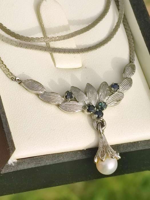 Vintage Sapphire Pearl Necklace