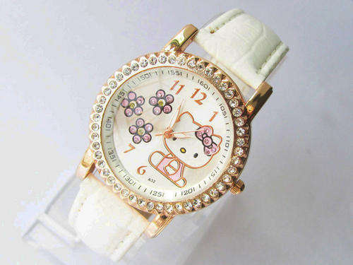 Hello Kitty Watch White, Crystals all around face