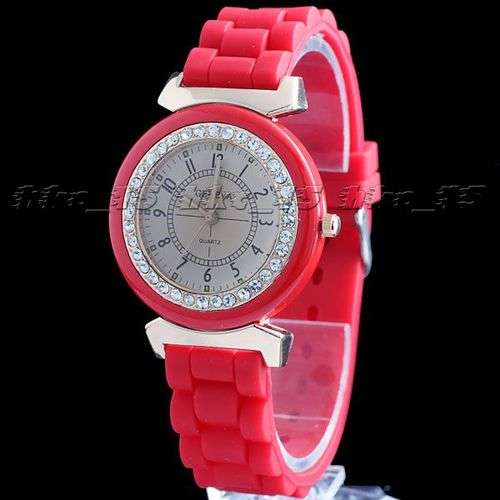 Trendy Watch - Fashion Jelly Watch Plenty of Sparkling Crystals on a beautiful Red Silicon Watch