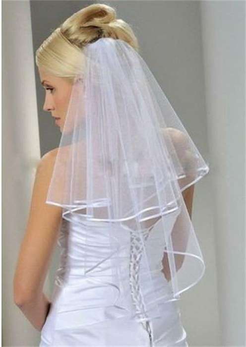 Last one - Veil - White Veil with Comb