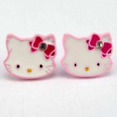 Hello Kitty Earrings with lovely Crystal
