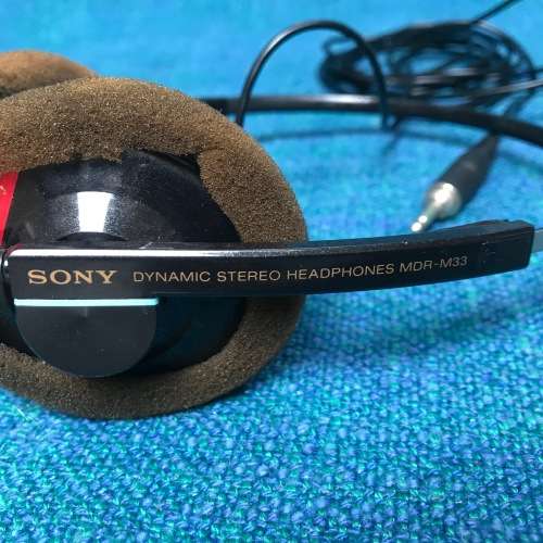 SONY MDR M33 Dynamic Stereo Headphones ,  VINTAGE COLLECTORS ITEM