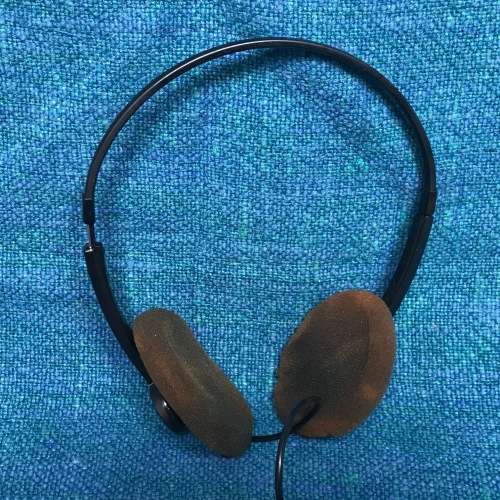 SONY MDR M33 Dynamic Stereo Headphones ,  VINTAGE COLLECTORS ITEM