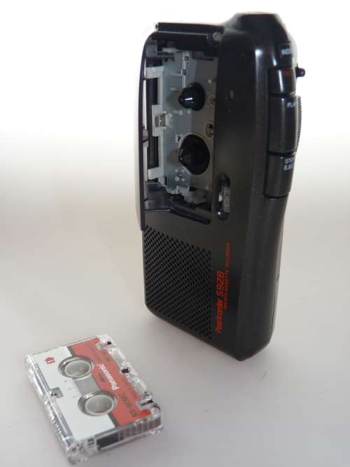 Olympus Pearlcorder S928 microcassette recorder dictaphone in original box , working