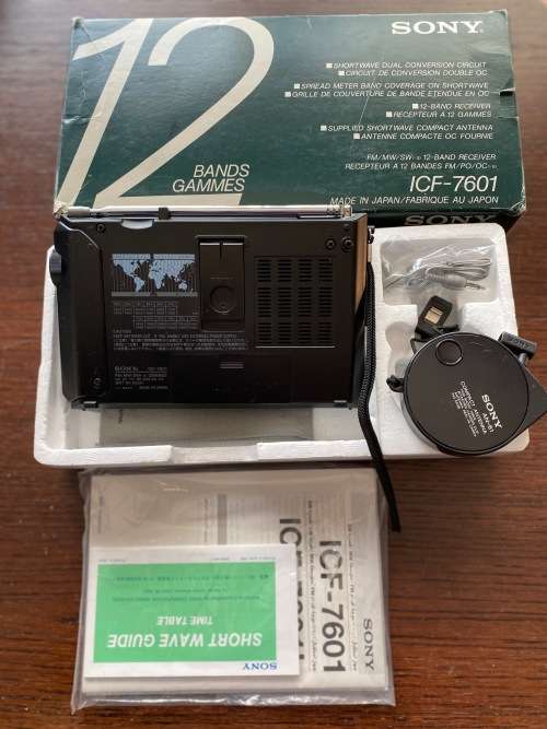 Sony ICF-7601 original box , instructions, working, 12 Band Radio, Air, vintage, 1987, like new