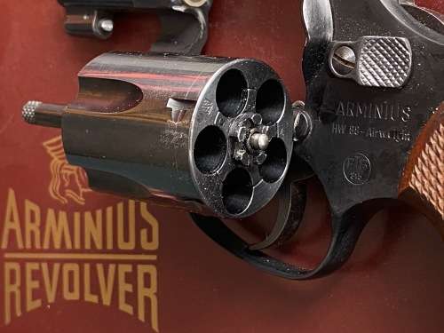 ARMINIUS HW88  9mm Blank  Revolver, Made in W.Germany, collectors item,vintage