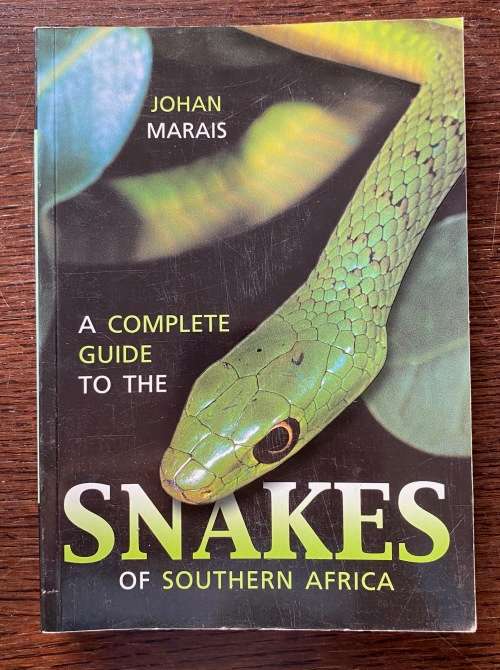 A complete Guide to the Snakes of Southern Africa ,Johan Marais ,1992,english
