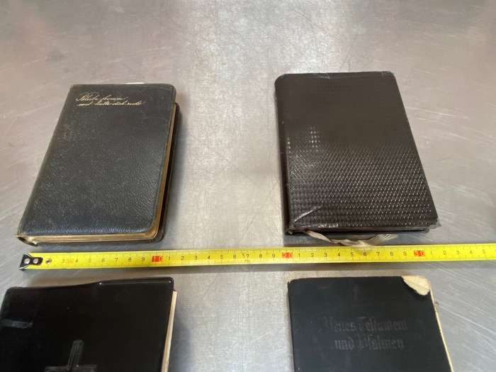 Lot of  german vintage Books : Neues Testament + 3 x Ev.Kirchengesangbuch, rare , from the 50s