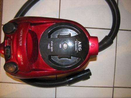 AEG electrolux 1800w with hepa filter