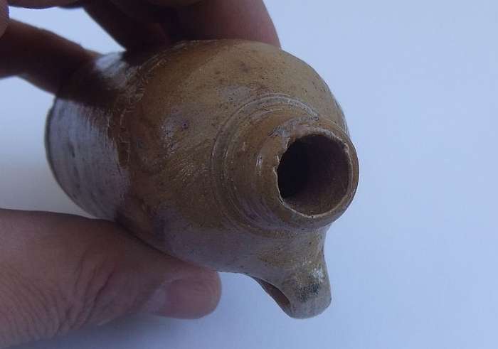 A RARE MINIATURE ANTIQUE STONEWARE GIN BOTTLE BY WESTKAMP & ZOON & MOLYN ...TOO CUTE !!