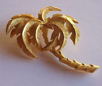 VINTAGE BROOCH - PALM TREE