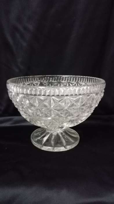 Pressed glass Trifle or fruit bowl