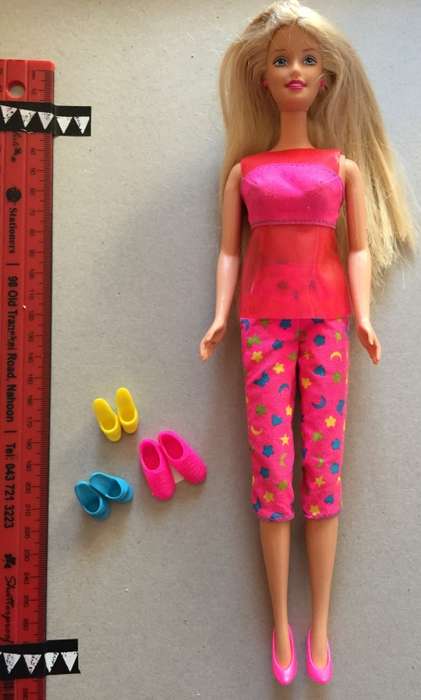 Blonde Barbie - Pink outfit
