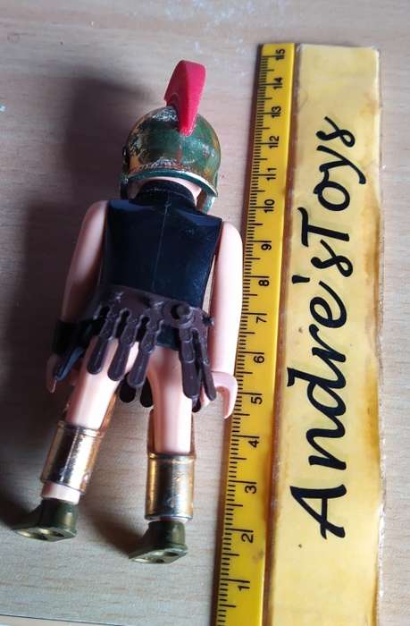 (6) AIRGAM BOYS Roman Centurion Soldier Figures - 80`s ~ Vintage Rare