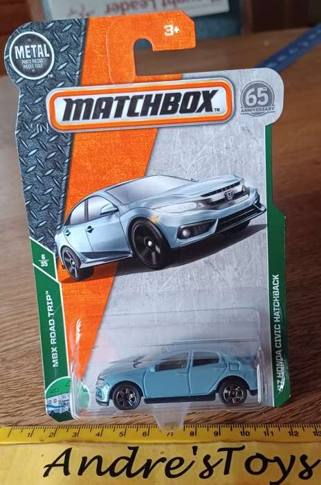 2017 Matchbox ~ 17 Honda Civic Hatchback ~ Mint  on Long card