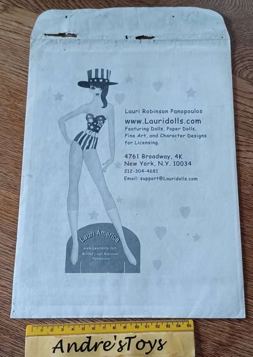 Lauri robinson Panopouplos `Paper Doll`