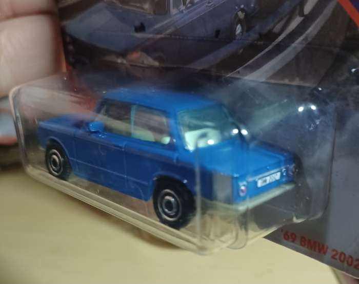 2019 Matchbox `Short Card` ~ No50/100 69 BMW 2002