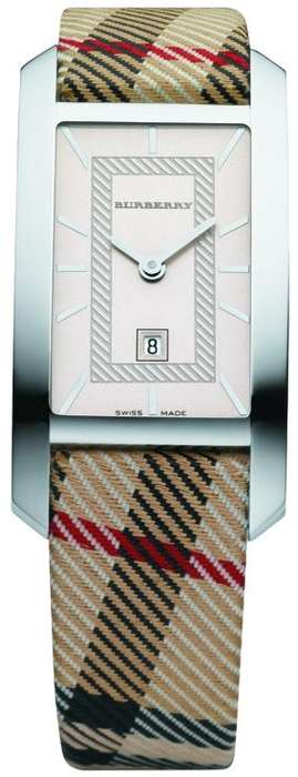 **NO RESERVE**Burberry Nova Check**W/Box, Papers, etc**R6400**