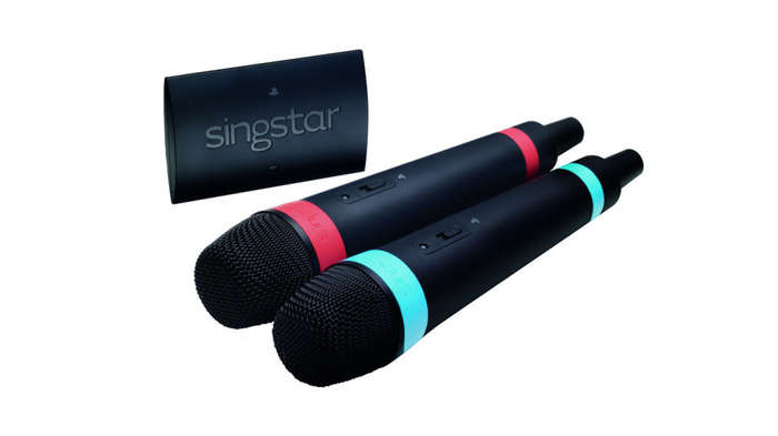 PS3 Singstar Afrikaanse Treffers With Wireless Microphones Bundle