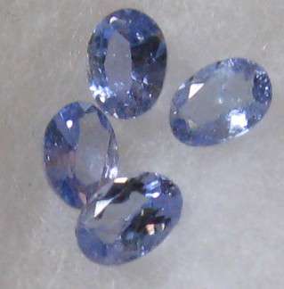 CALIBRATED Oval cut CEYLON SAPPHIRE .20ct  5x3mm